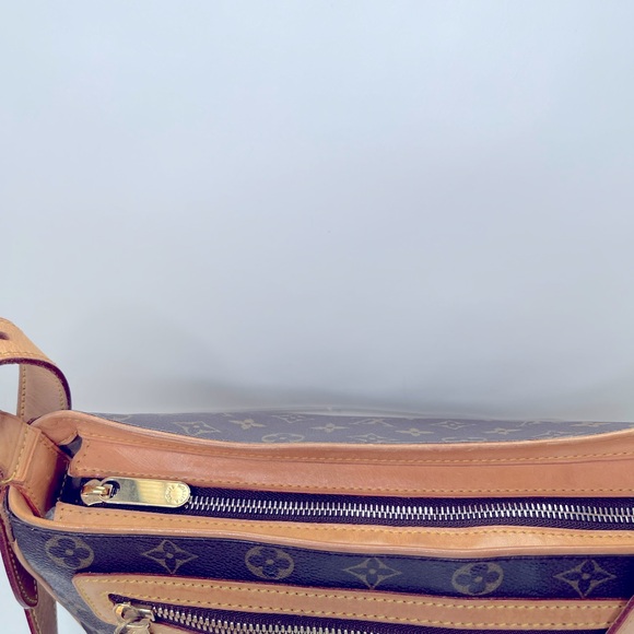 Louis Vuitton Hudson GM - Picture 2 of 10